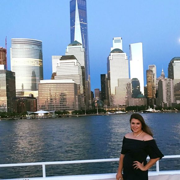 Meet your Posher, Hope - Picture 1 of 6